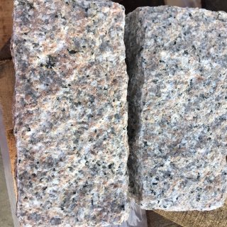 JAPANESE COBBLES Pink granite